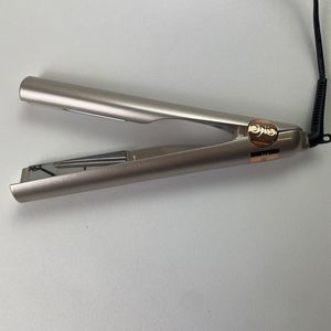 *LAST CHANCE, soon to be donated. TYME Hair Straightener - Gold